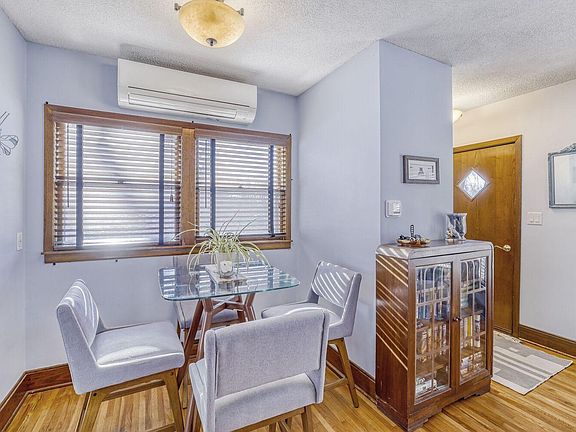 4th image of 2506 Meridian Dr
