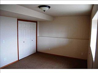 4th image of 1633 River Stone St