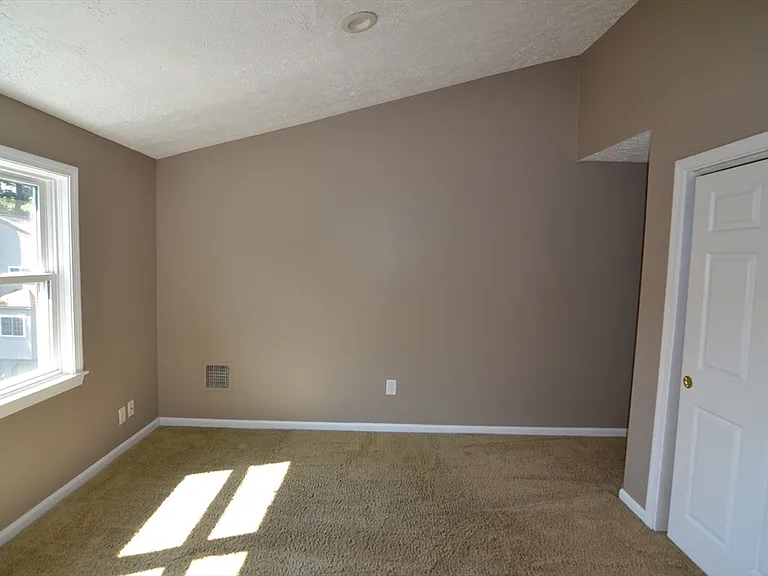 31 E Bluff Rd #31 — Photo 18