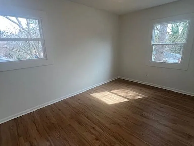 142 Harmony Dr — Photo 6