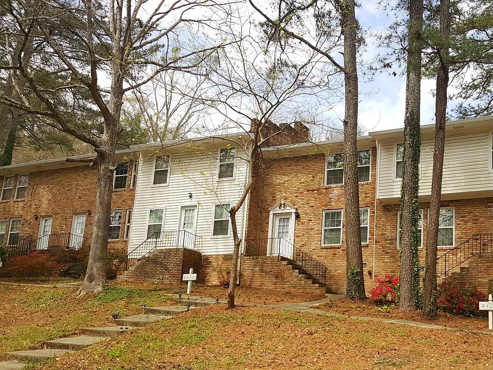 1st image of 2429 Peachwood Cir NE APT 2