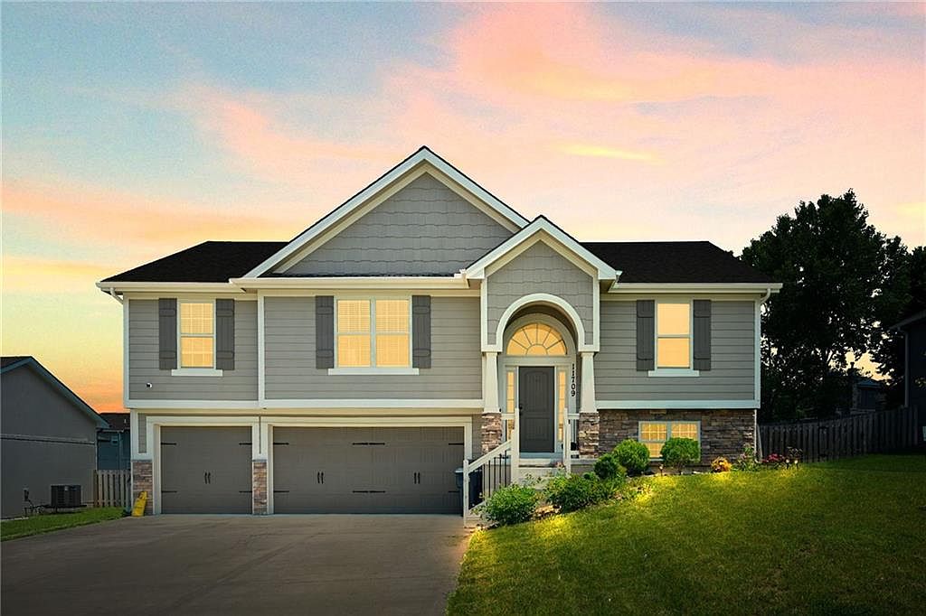 11709 N Laurel Ave, Kansas City, MO 64158 | MLS #2556132