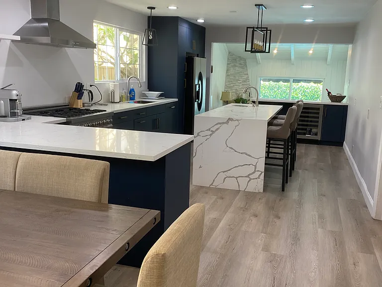 446 S Almont Dr — Photo 1