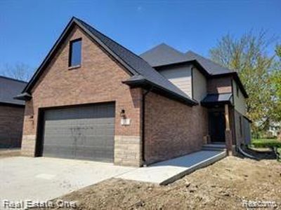 4126 Livernois Rd, Troy, MI, 48098