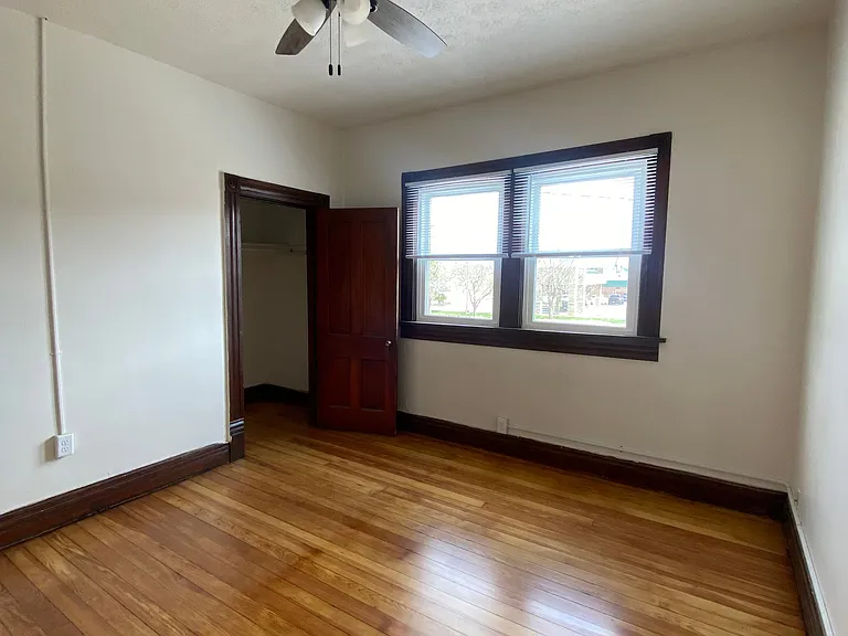 810 N 15th St #C — Photo 10