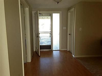 2nd image of 679 Eastbury Dr