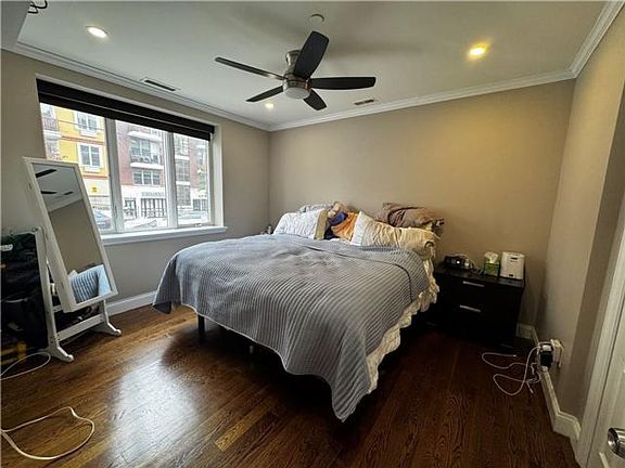 5th image of 1764 E 19th St APT 1A