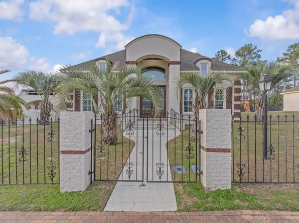 207 Royal Orleans Ct, Dothan, AL 36305