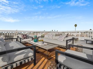 300 Rossmore Dr, Oxnard, CA 93035