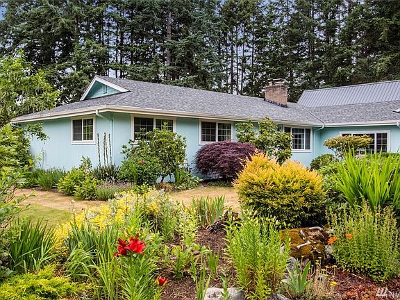 5th image of 9570 NE Beach Crest Dr