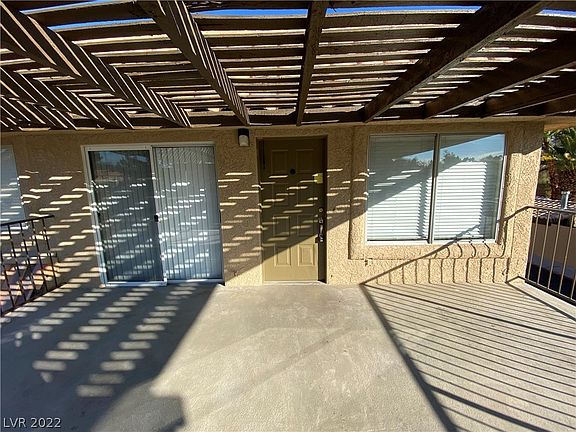 2nd image of 1828 Mimosa Ct #0