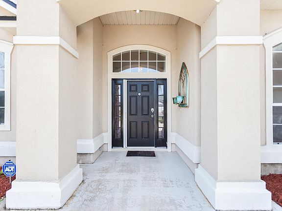 2nd image of 9530 Adelaide Dr