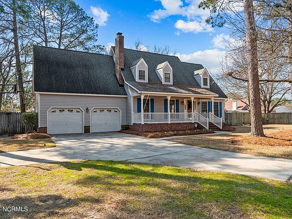 2nd image of 6005 Loudon Circle