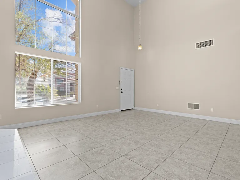 1006 Aspen Breeze Ave — Photo 8