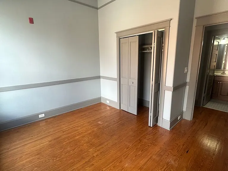 106 N Broad St — Photo 3