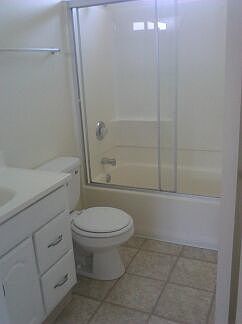 2nd image of 4145 Highland Ave APT 1