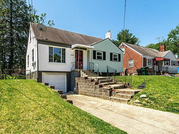 2nd image of 3943 Standish Ave
