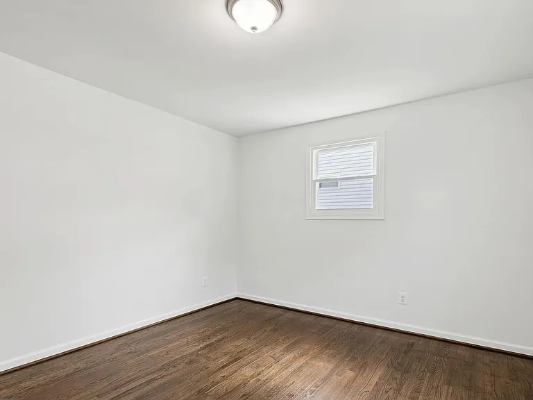 5522 Lanham Way — Photo 29
