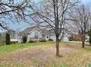 2930 E 4th St, Superior, WI 54880