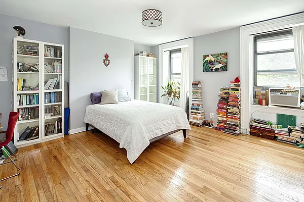 Rented by Warburg | media 15