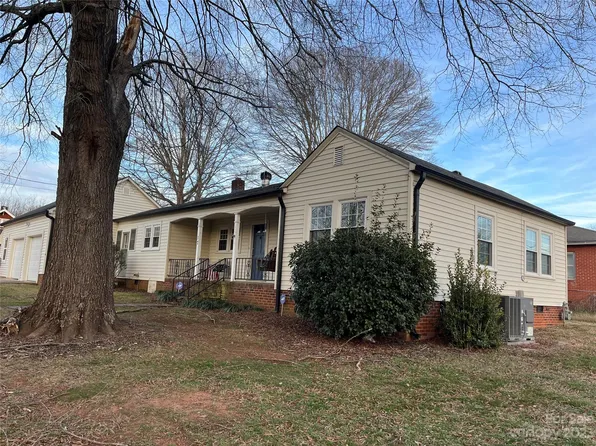 17 S 3rd Ave, Maiden, NC 28650