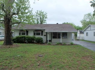 110 Saint Thomas Ln, Cahokia, IL 62206