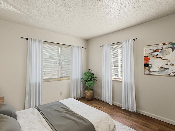 3rd image of 11120 Graben Dr #11087-M