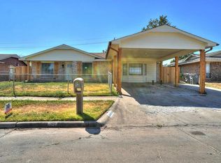 327 SW 74th St, Lawton, OK 73505