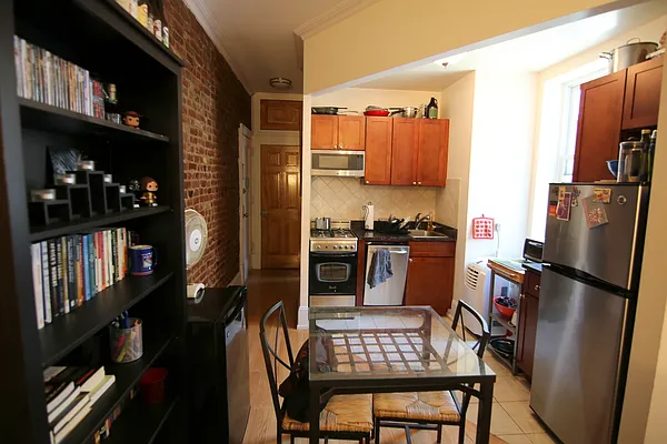 Rented by JK Dansar Corp | media 14