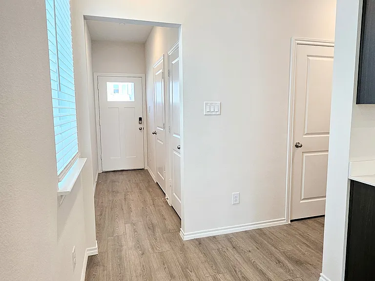 213 Arbor Dr — Photo 14