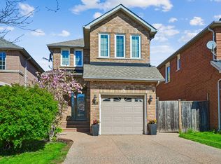 2023 Shady Glen Rd, Oakville, ON L6M3T4