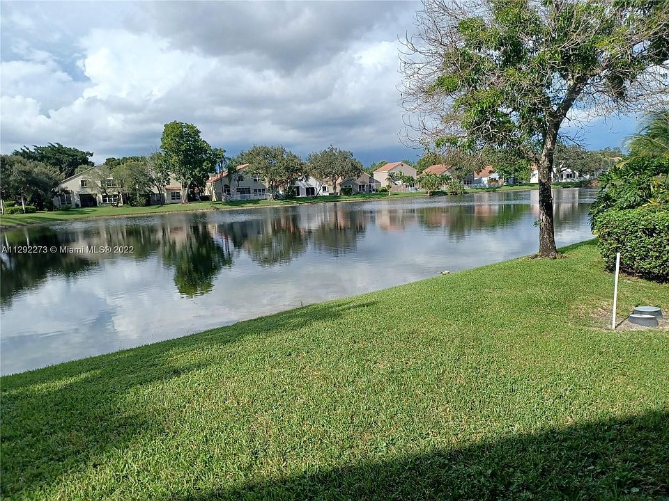 1st image of 10531 NW 10th Ct #B-114