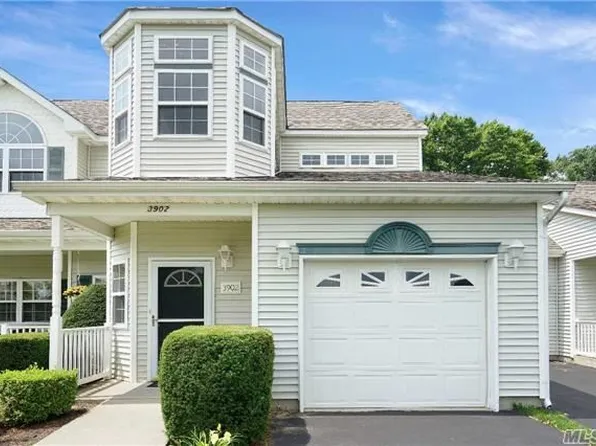 3902 Amen Cor, Riverhead, NY 11901