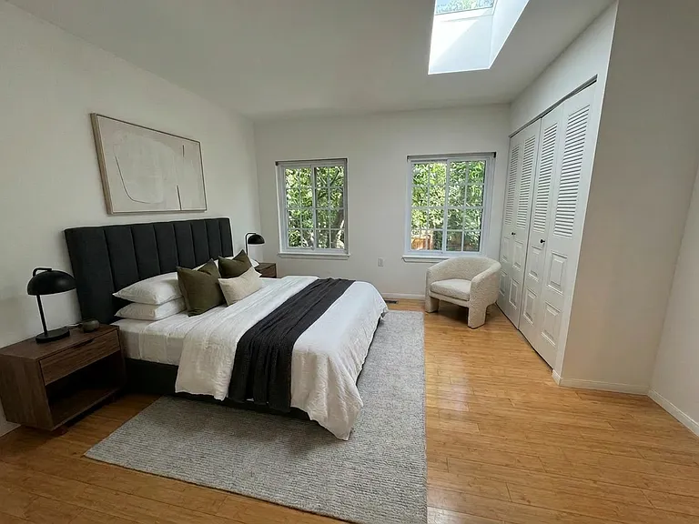 Upstairs bedroom #2
