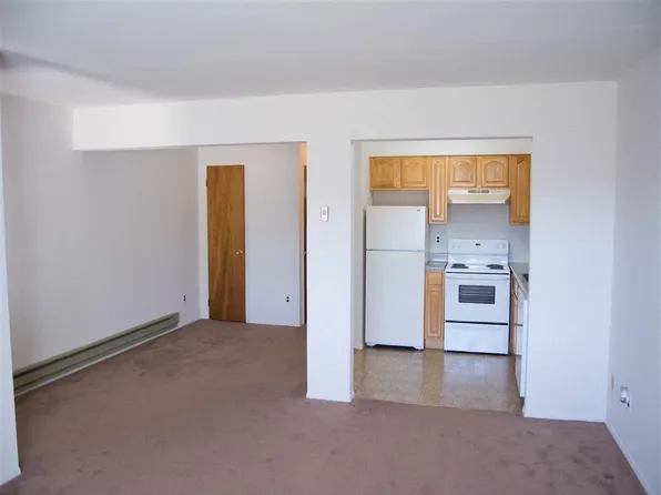 Brookwood at Oakdale 55+, 100 Patricia Ct #115, Oakdale, NY 11769