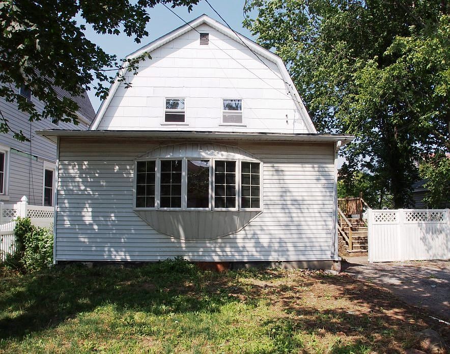 1st image of 245 Wiman Ave