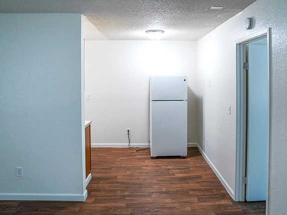 3rd image of 3119 Valle Ave #12