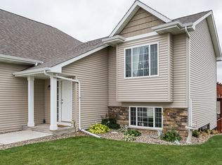 2811 E Calgary Ave, Bismarck, ND 58503