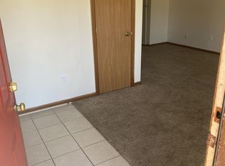 709 E Seneca St APT F, Albion, IN