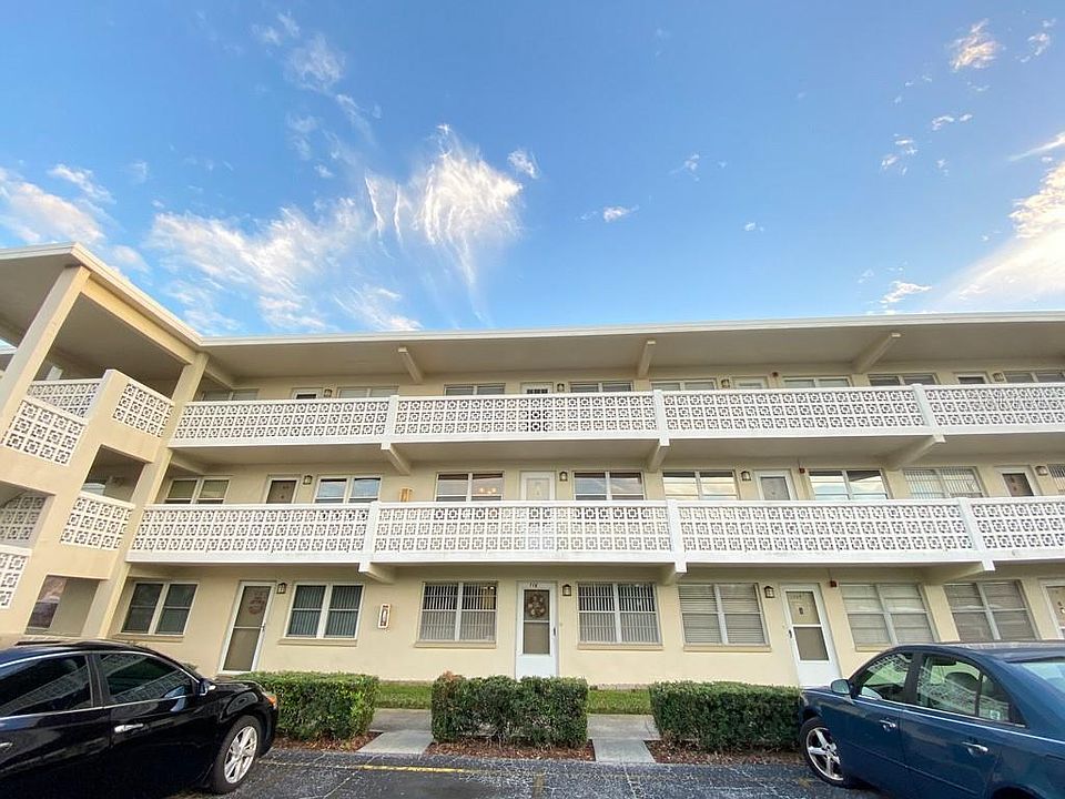 1st image of 8101 11th St N APT 216