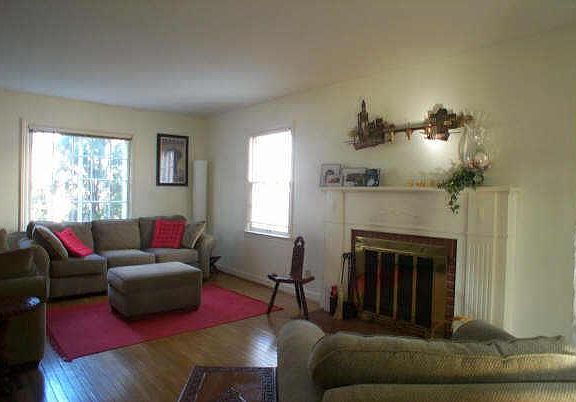 3rd image of 5710 N Haverford Ave