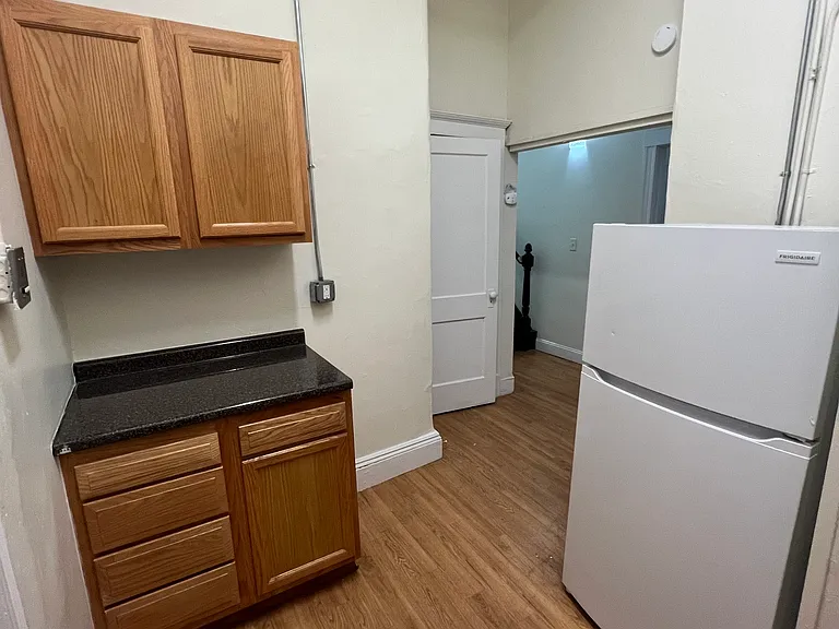 1111 Boylston St #31 — Photo 9