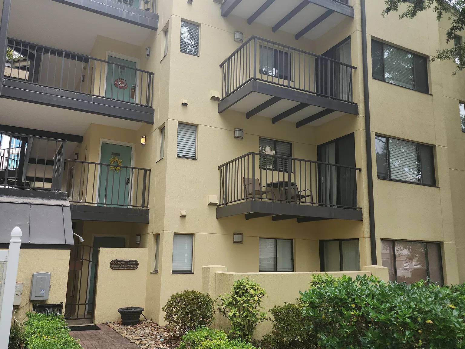 2 bed, 1262 sqft, $1,650 — Photo 3