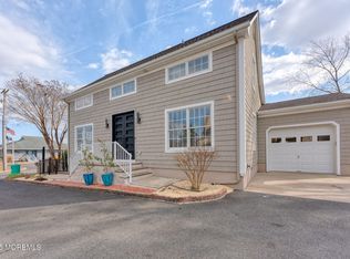 144 Compass Ave, Beachwood, NJ 08722
