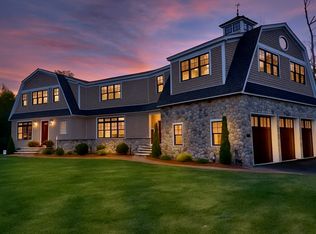 70 McCallar Ln, Concord, MA 01742