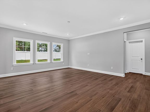 5th image of 220 Black Sand Ct