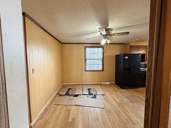 5th image of 238 Pine Mountain Rd