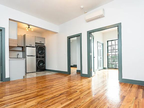 4th image of 86 Herbert St APT 2A