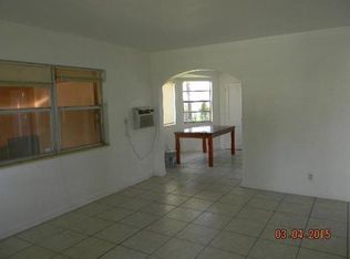 2539 Fletcher St, Hollywood, FL 33020