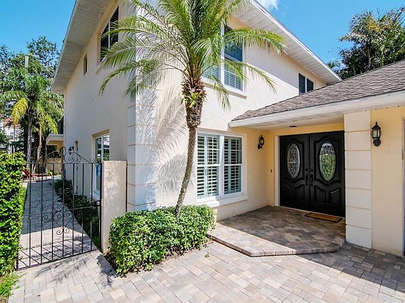 5th image of 165 Baltic Cir